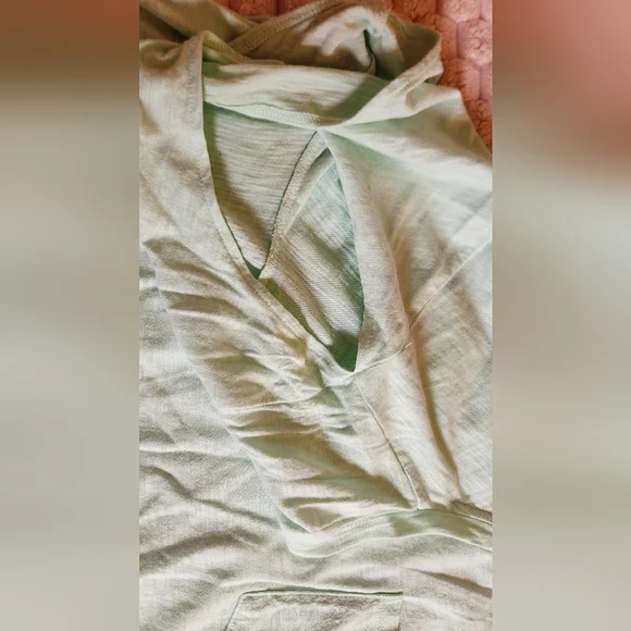 Tee - Picture 3 of 3